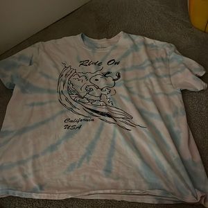 Snoopy surfing shirt